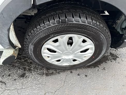 Used 2024 Ford Transit 250 Low Roof w/ Exterior Upgrade Package image 10