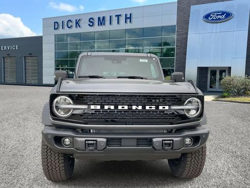 New 2025 Ford Bronco Badlands image 2