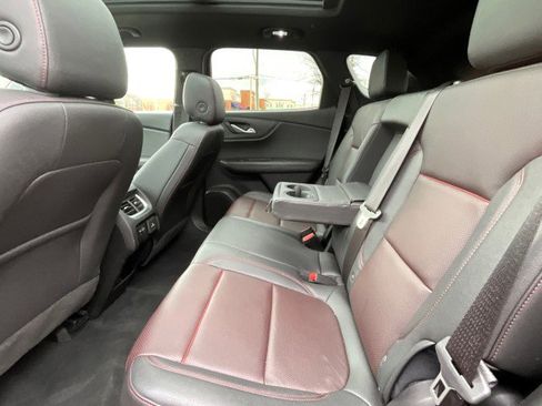 Used 2022 Chevrolet Blazer RS image 33