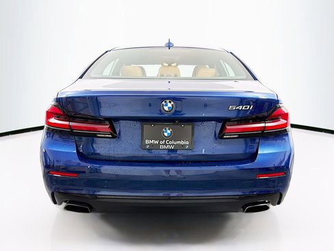 Used 2023 BMW 540i w/ Premium Package image 6