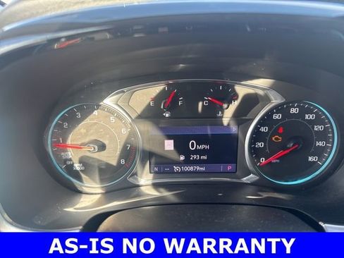 Used 2020 Chevrolet Traverse LT w/ LT Premium Package image 3