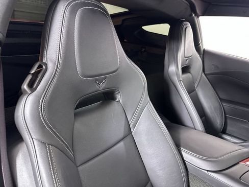 Used 2017 Chevrolet Corvette Stingray Coupe RWD image 28