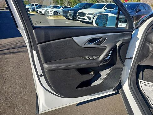 Used 2019 Chevrolet Blazer LT image 10