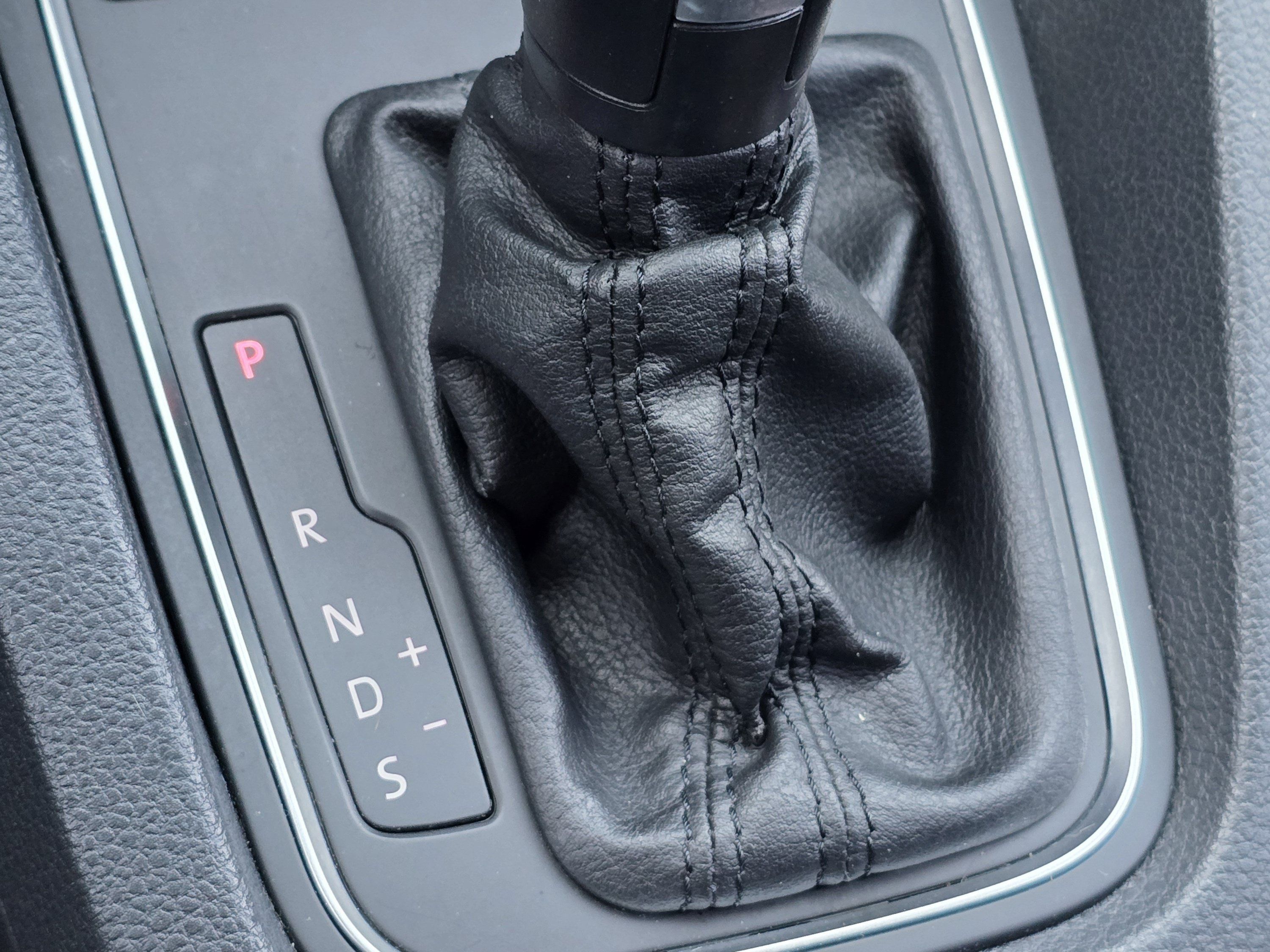 Used 2015 Volkswagen Jetta S FWD image 8