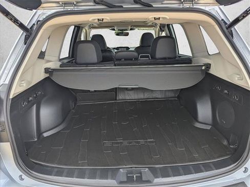 Used 2022 Subaru Forester Limited AWD/4WD image 6