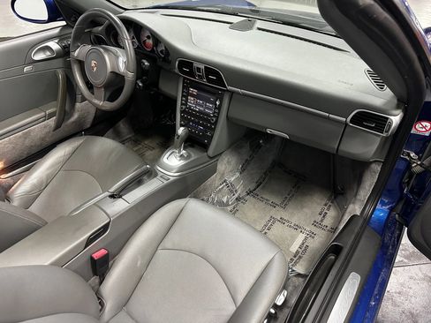 Used 2009 Porsche 911 Carrera S RWD image 19