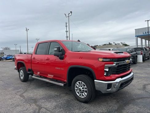 Certified 2024 Chevrolet Silverado 2500 LT image 1