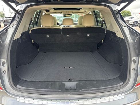 Used 2020 Nissan Murano Platinum w/ Cargo Package FWD image 7