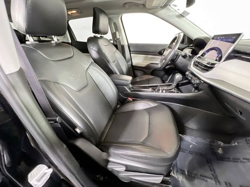 Used 2022 Jeep Compass Limited w/ Sun and Sound Group AWD/4WD image 28