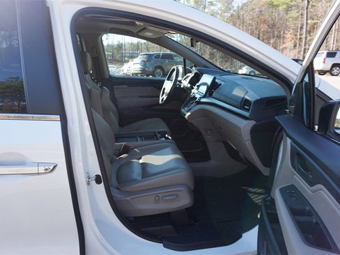 Used 2018 Honda Odyssey EX-L image 21
