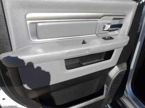 Used 2019 RAM 1500 Lone Star image 16