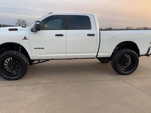 New 2026 RAM 2500 Lone Star AWD/4WD image 6