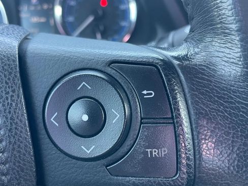 Used 2019 Toyota Corolla SE image 17