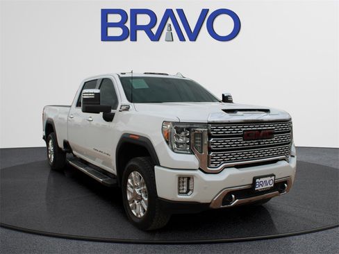 Used 2020 GMC Sierra 3500 Denali w/ Denali Ultimate Package image 3