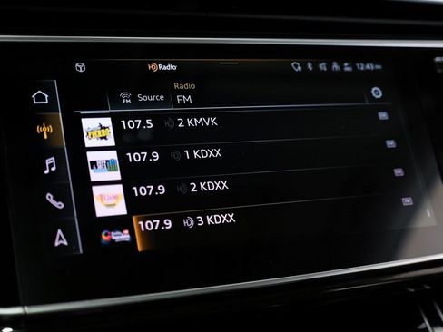 Used 2023 Audi Q7 3.0T Premium Plus image 26