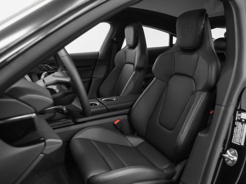 New 2026 Porsche Taycan image 5