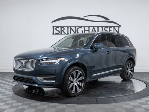 Certified 2025 Volvo XC90 T8 Plus w/ Protection Package Premier AWD/4WD image 1