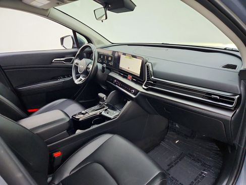 Used 2024 Kia Sportage EX FWD image 27