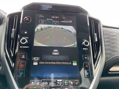 Used 2025 Subaru Forester Touring AWD/4WD image 11