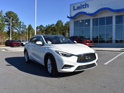 Used 2017 INFINITI QX30 Premium w/ Navigation Package