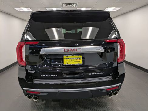 Used 2024 GMC Yukon Denali image 5
