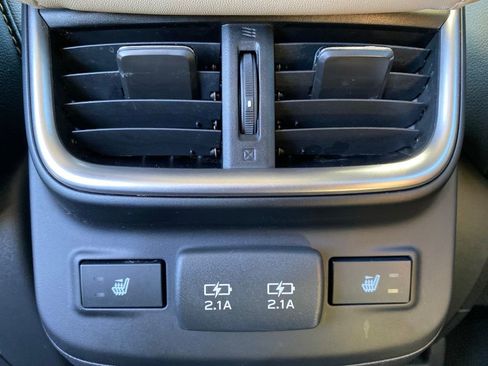 Used 2020 Subaru Outback Limited XT image 27