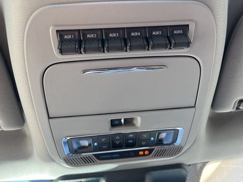 New 2024 Ford F250 Lariat w/ Lariat Ultimate Package AWD/4WD image 46