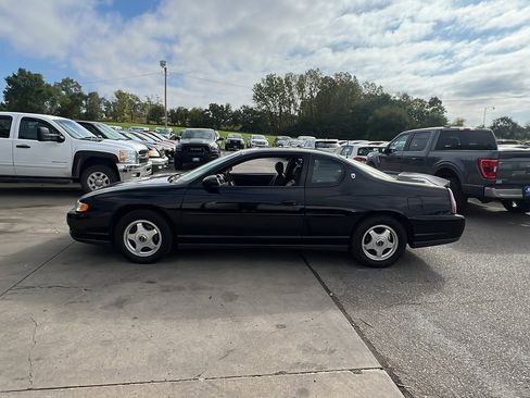 Used 2001 Chevrolet Monte Carlo LS w/ Preferred Equipment Group 1 FWD image 3