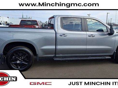 Used 2023 Chevrolet Silverado 1500 RST AWD/4WD image 7