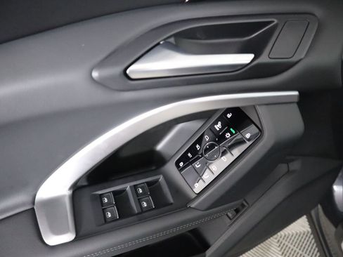 Used 2025 Audi Q5 Premium Plus w/ Premium Plus image 26