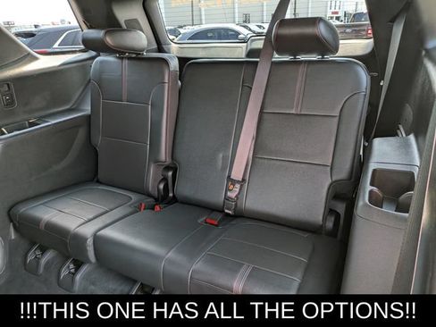 Used 2022 Chevrolet Traverse RS AWD/4WD image 22