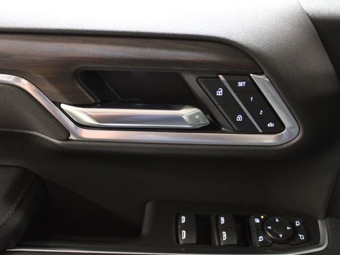 New 2026 GMC Sierra 1500 SLT w/ SLT Premium Plus Package image 19