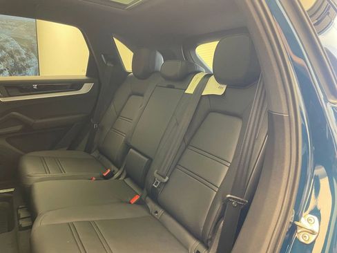 New 2026 Porsche Cayenne E-Hybrid AWD/4WD image 15