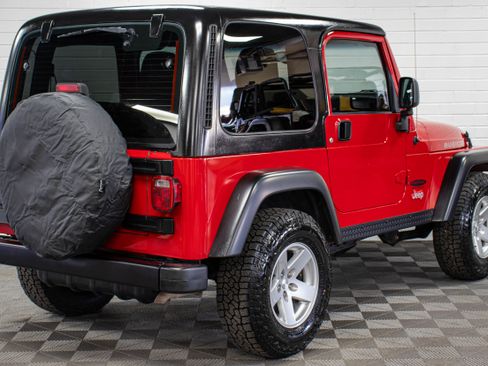 Used 2006 Jeep Wrangler Rubicon AWD/4WD image 3