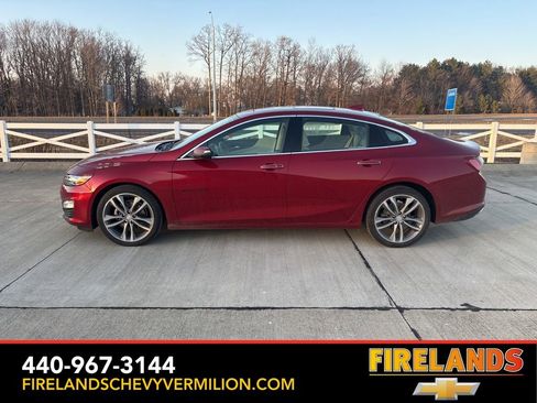 Certified 2022 Chevrolet Malibu Premier image 2