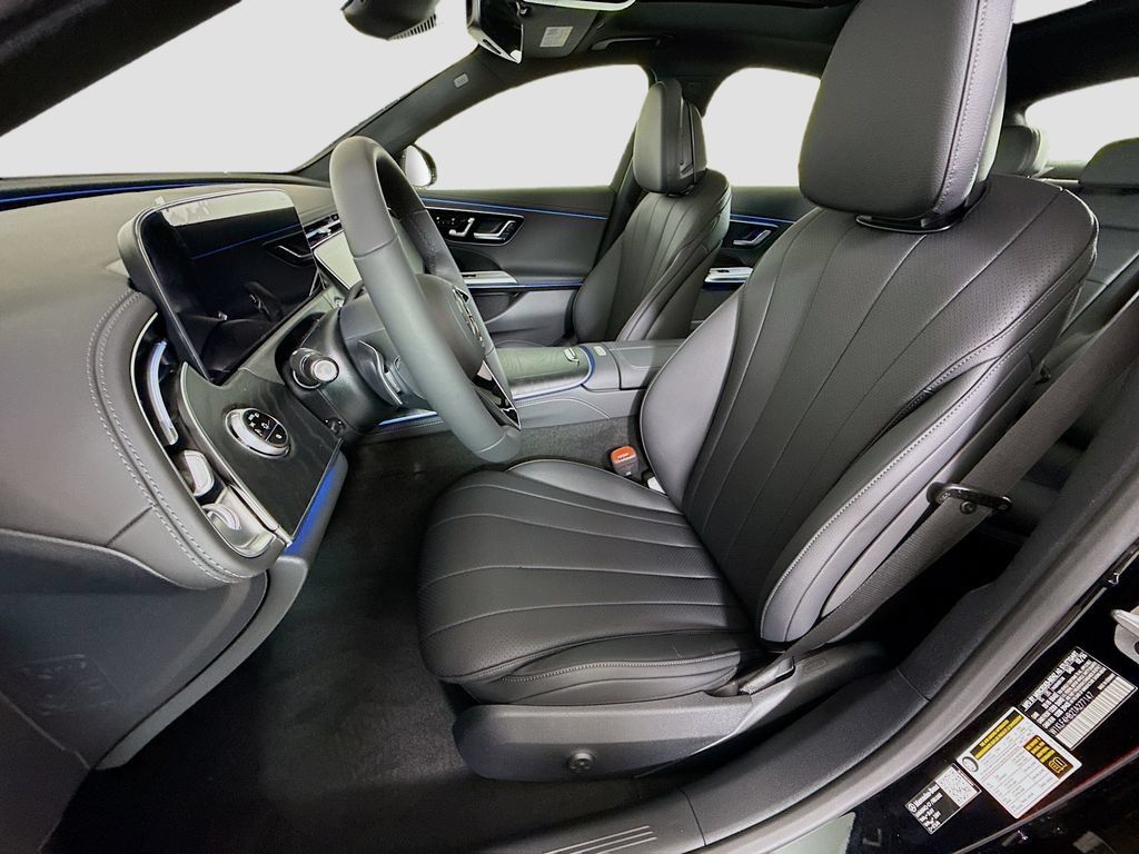 Used 2026 Mercedes-Benz E 350 4MATIC Sedan image 21