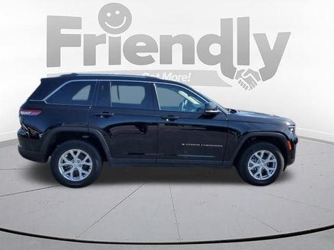 Used 2023 Jeep Grand Cherokee Limited AWD/4WD image 6