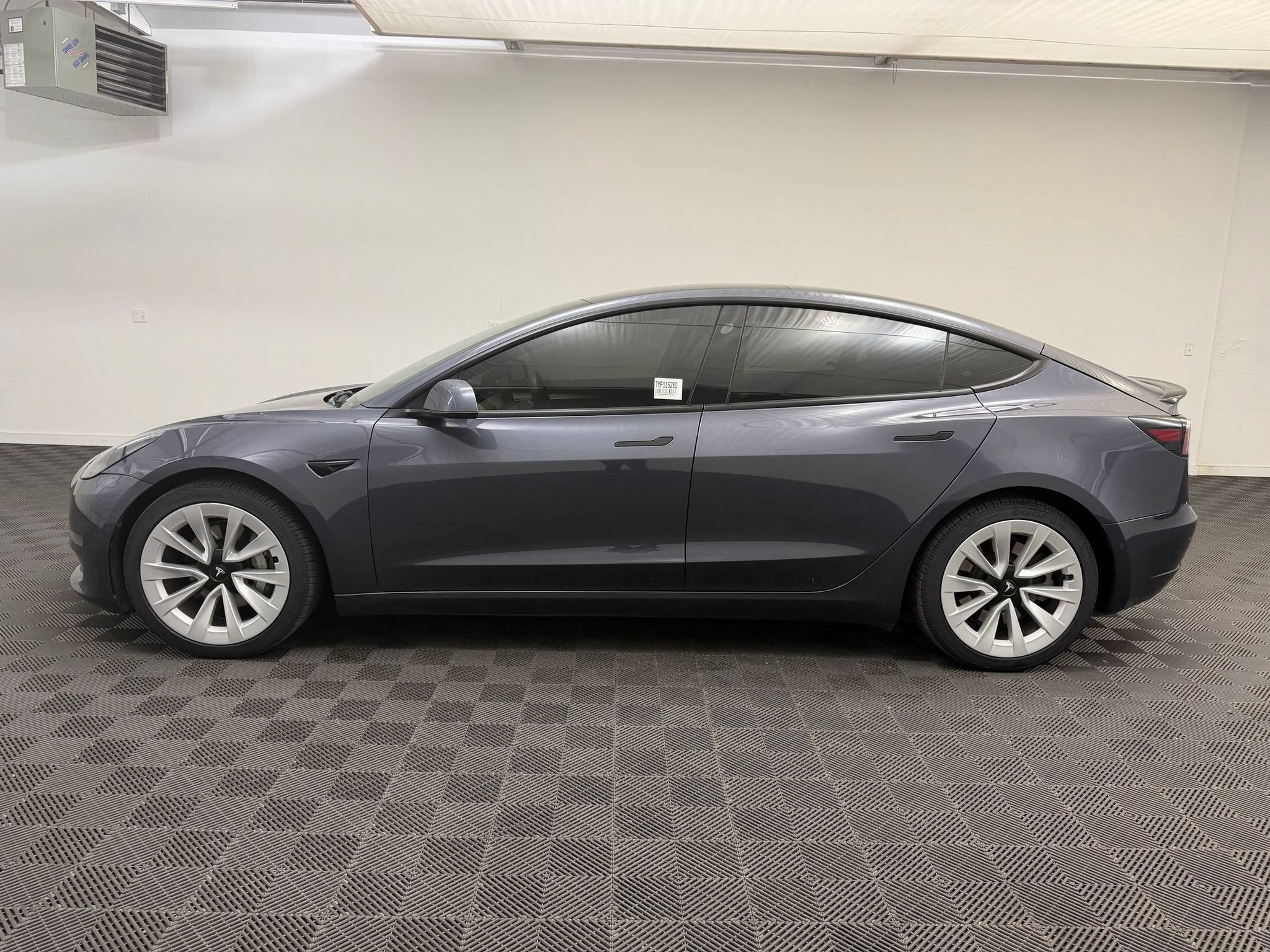 Used 2021 Tesla Model 3 Long Range AWD/4WD image 2