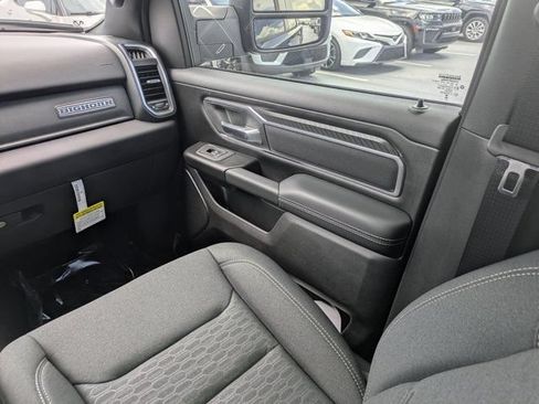 New 2026 RAM 1500 Big Horn AWD/4WD image 17