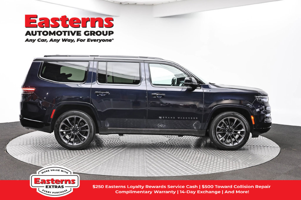 Used 2025 Jeep Grand Wagoneer Series II Obsidian w/ Quick Order Packagew 28T AWD/4WD image 5