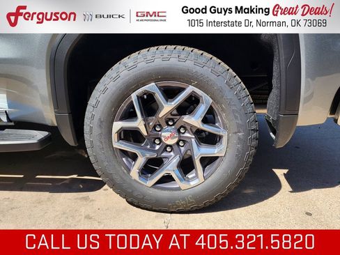 New 2026 GMC Sierra 1500 SLT w/ X31 Off-Road Package AWD/4WD image 52