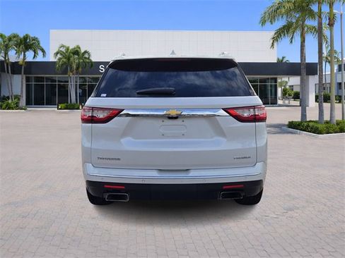 Used 2019 Chevrolet Traverse Premier w/ Driver Confidence II Package image 6