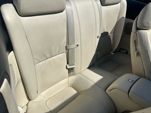 Used 2002 Lexus SC 430 Convertible image 17