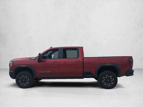 Used 2025 GMC Sierra 2500 AT4X image 9