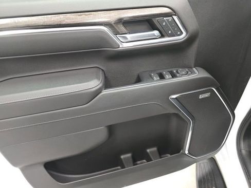 Certified 2022 Chevrolet Silverado 1500 LTZ w/ Technology Package image 21