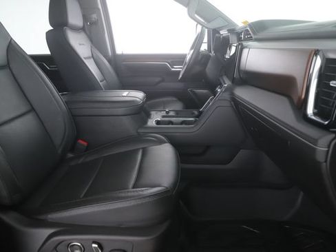 Used 2025 GMC Sierra 2500 Denali w/ Denali Reserve Package AWD/4WD image 34
