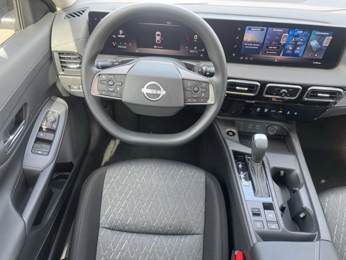 Used 2026 Nissan Sentra SV w/ Floor Mat Package FWD image 15
