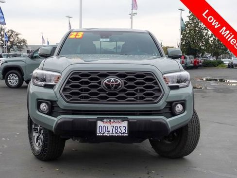 Certified 2023 Toyota Tacoma TRD Off-Road image 3
