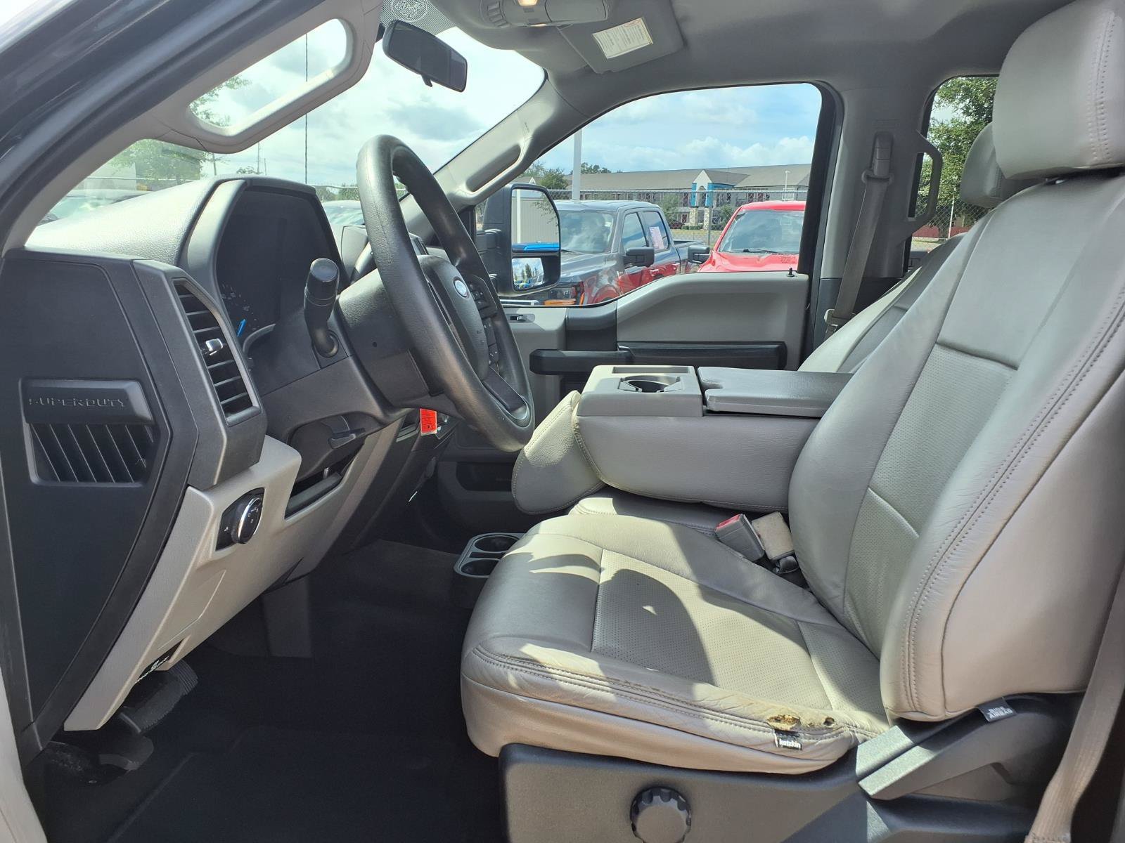 Used 2017 Ford F350 XL w/ STX Appearance Package AWD/4WD image 17