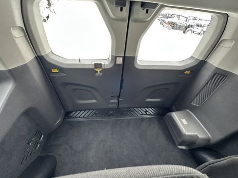 Used 2023 Ford Transit 350 XLT image 14